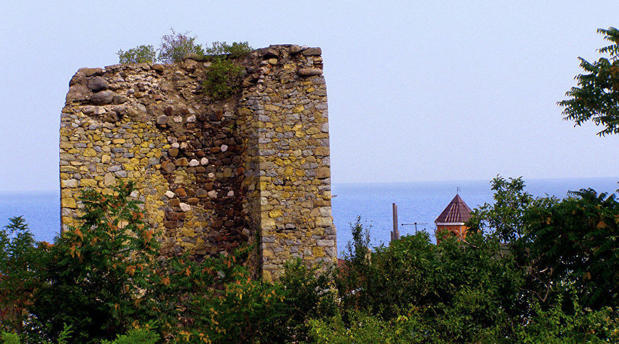 Крепость Алустон