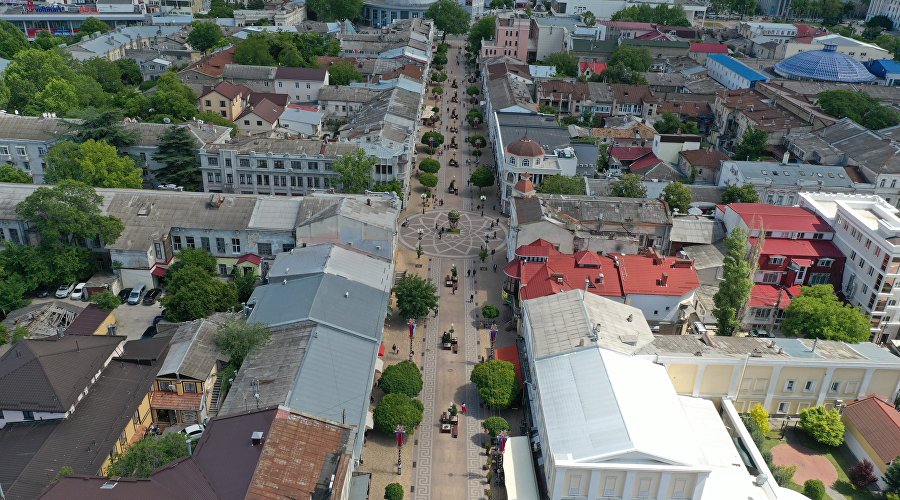 Вид на центральную улицу Симферополя