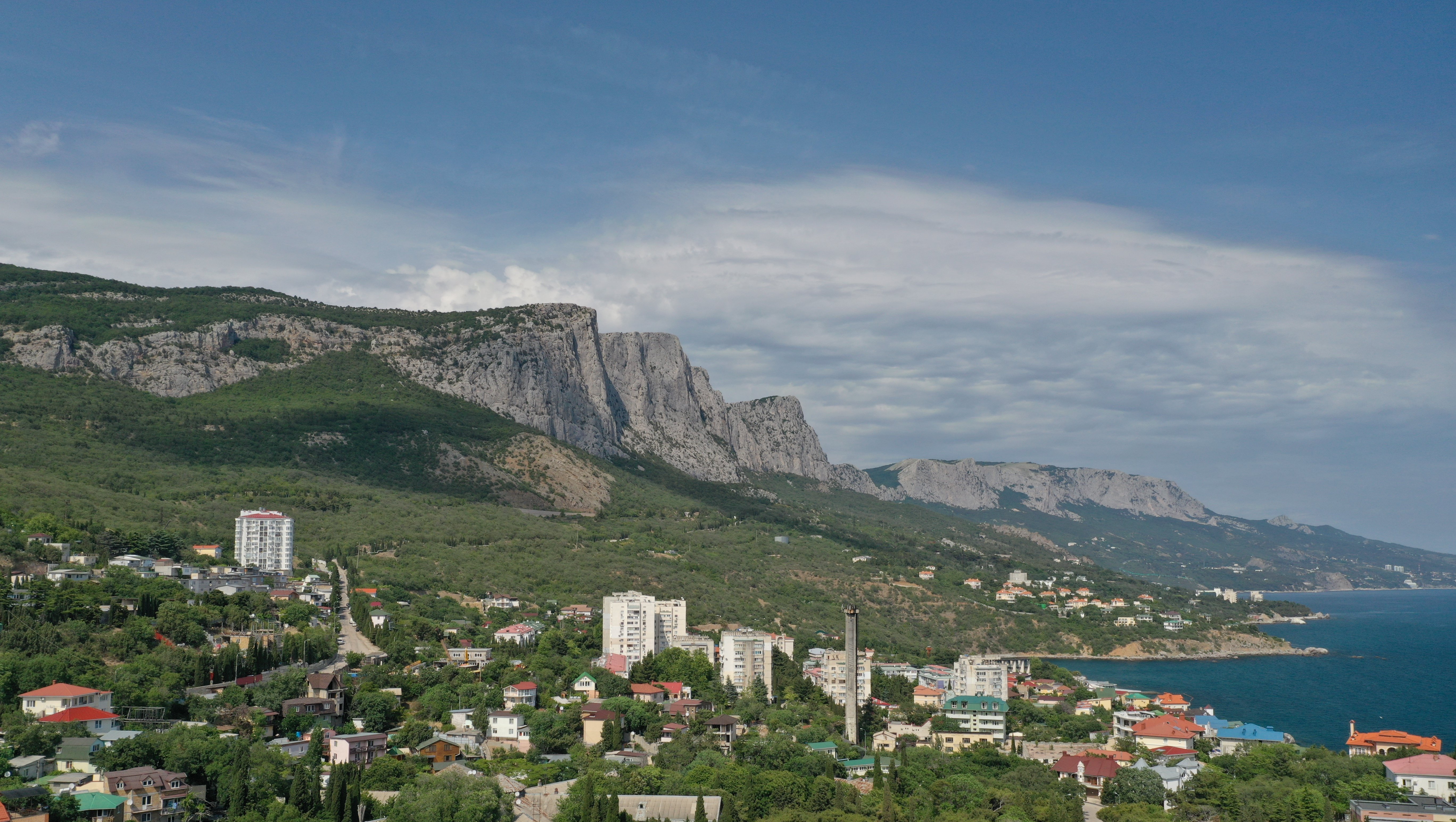 Вид на Южное побережье Крыма