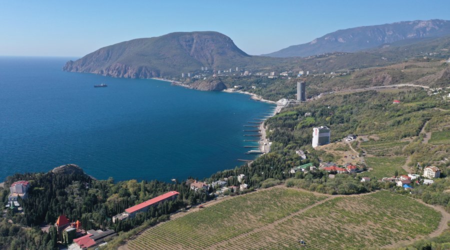 Вид на Алуштинский регион