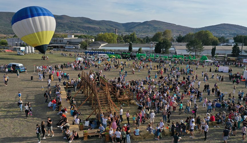 Фестиваль урожая и виноделия WineFest