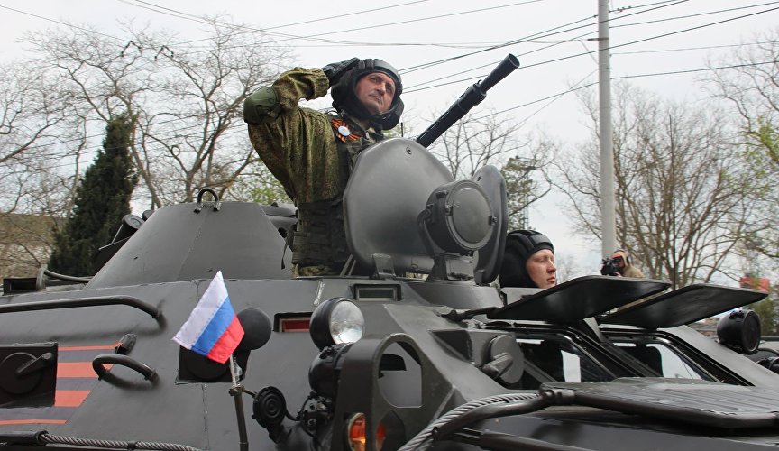 Военный парад в Керчи