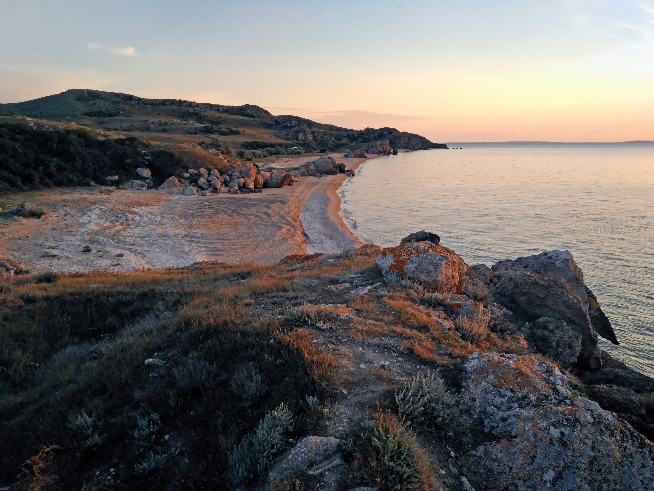 Генеральские пляжи в Крыму