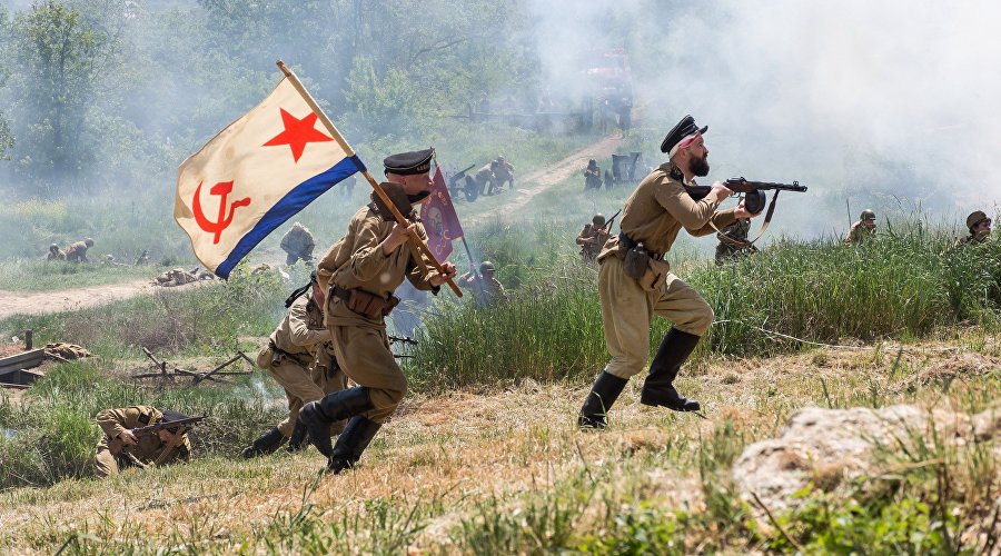 Военно-историческая реконструкция боя в Севастополе