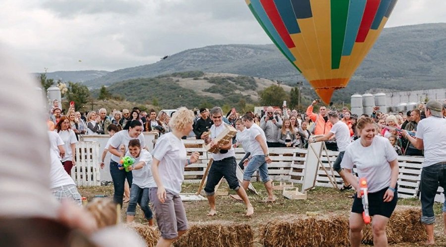 Фестиваль урожая и виноделия WineFest