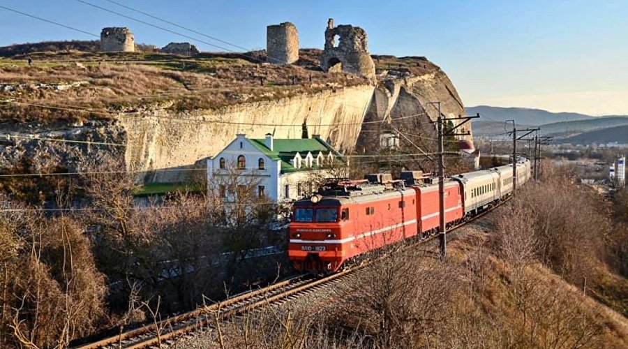 Поезд «Таврия» в Крыму