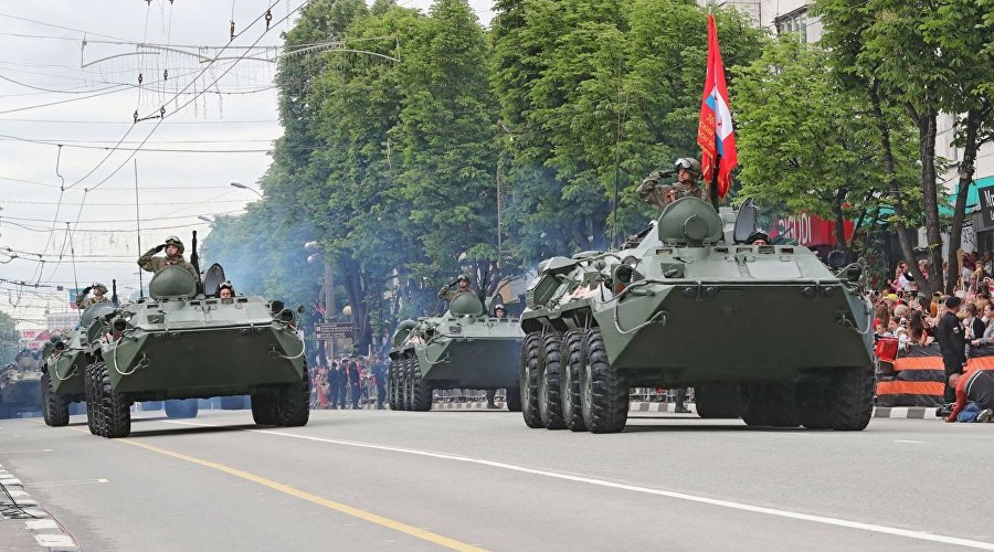 Парад Победы в Симферополе