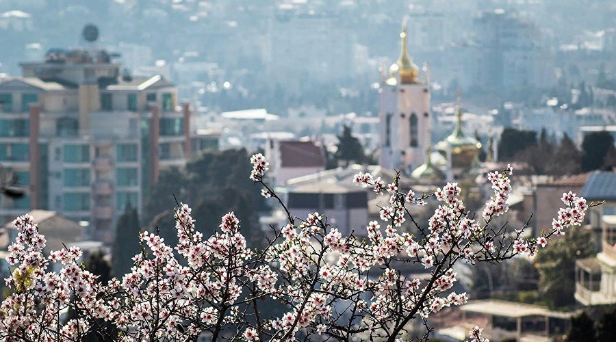 Весна в Крыму